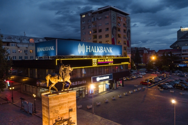 Hotel De KOKA (Skopje)